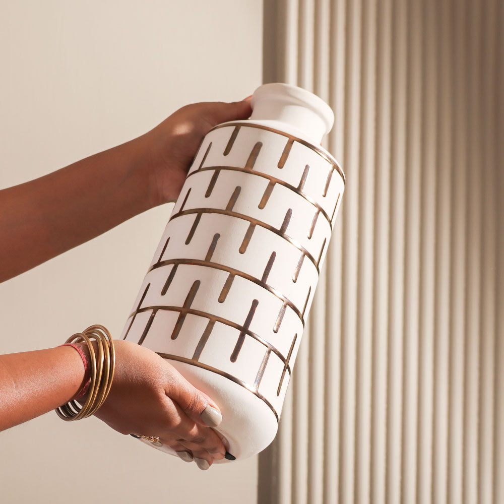 Orlo Ceramic Vase Large - White Gold
