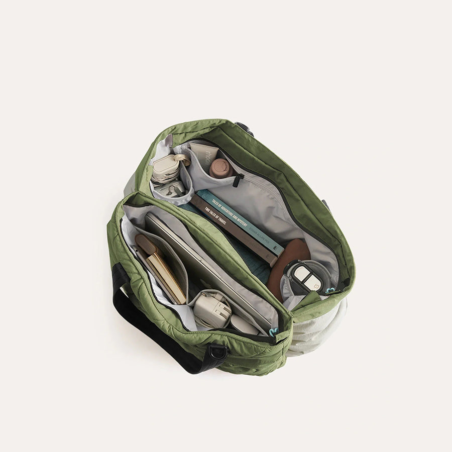 Paz Commute Tote Bag 23L - Green