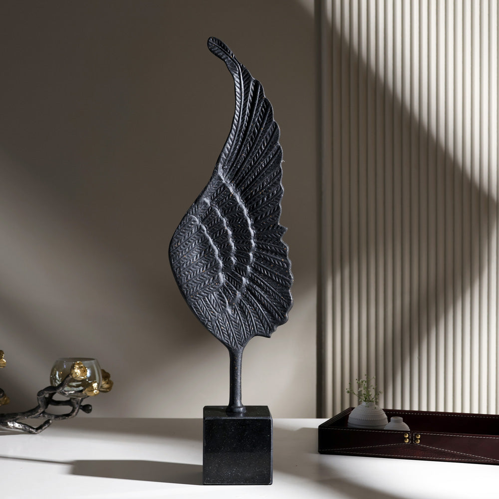 Quill Metal Sculpture XL - Speckled Black