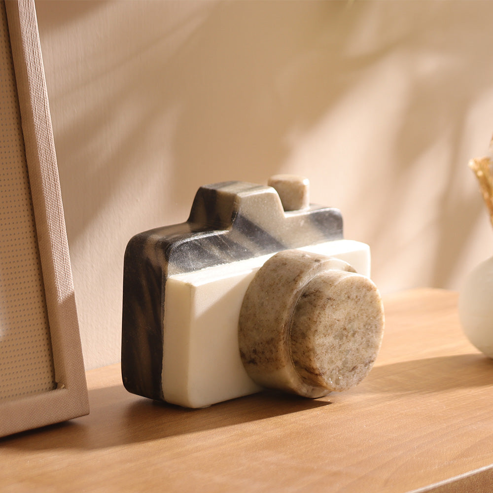 Retro Camera Marble Sculpture - Monochrome
