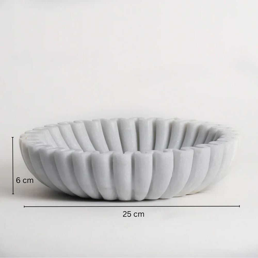 Ribbed Round Marble Urli Medium - White