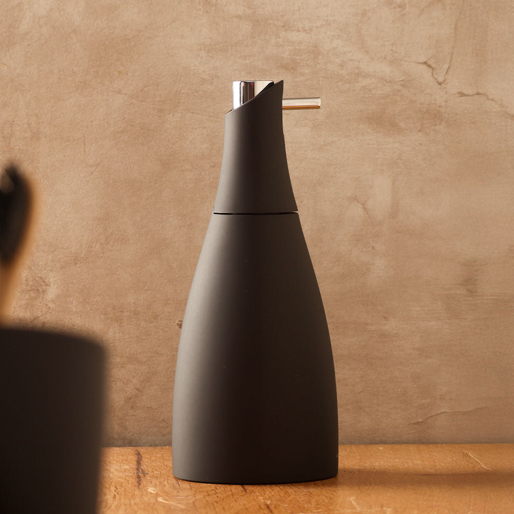 Saku Soap Dispenser - Black
