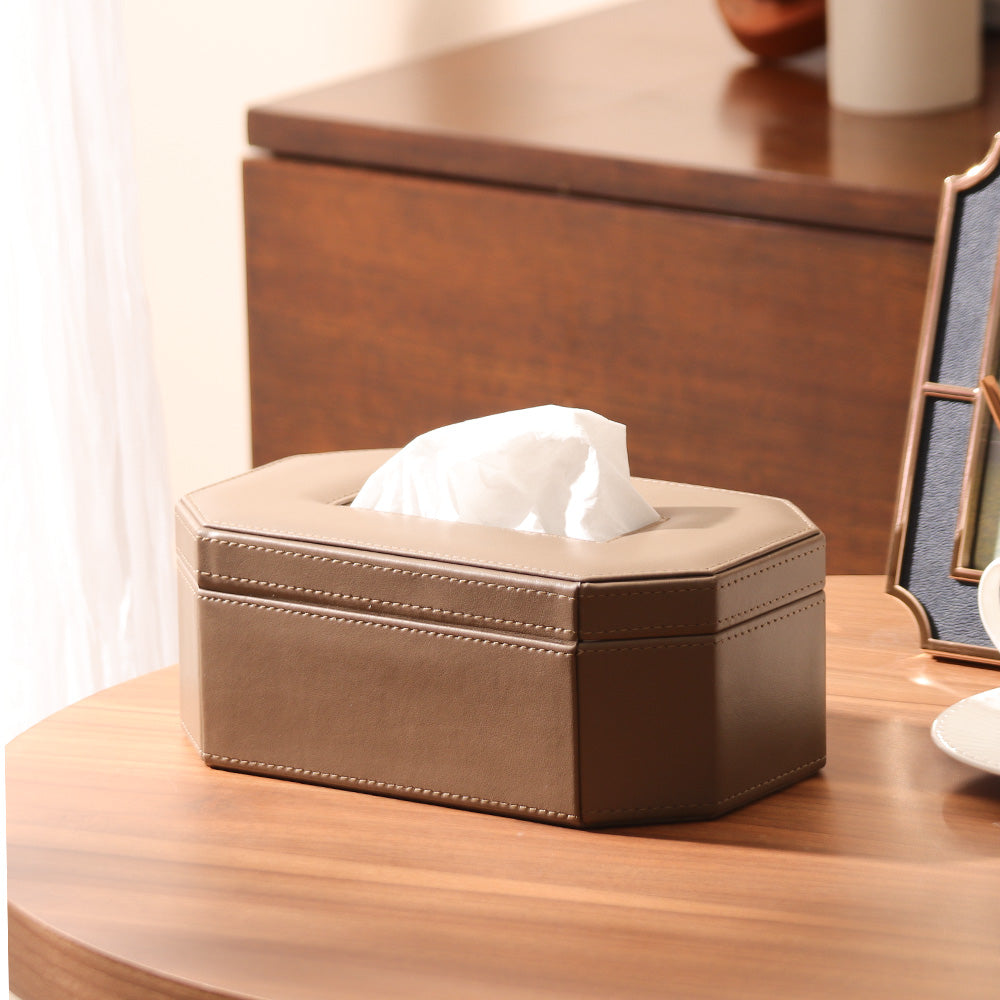 Saxon Tissue Box Holder - Cedar