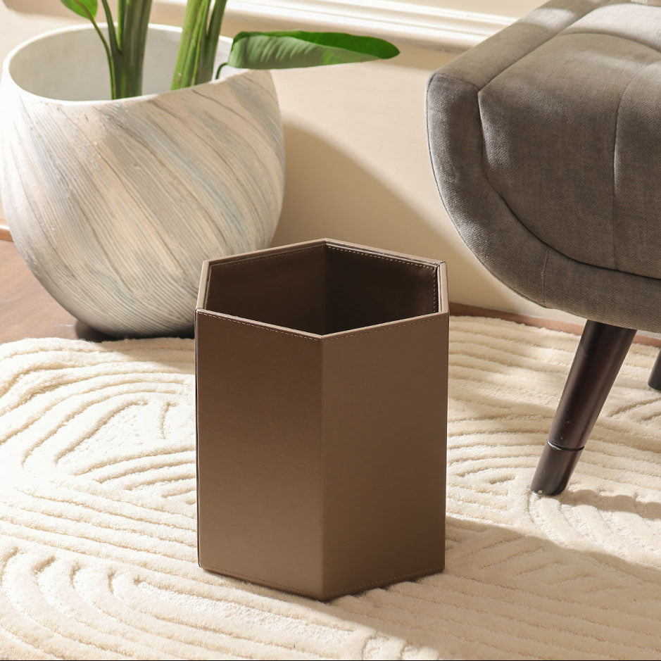 Saxon Waste Bin - Cedar