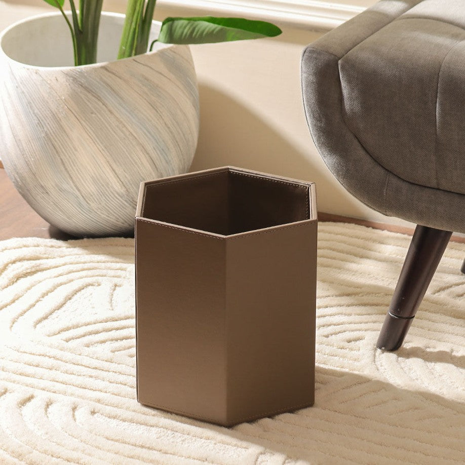 Saxon Waste Bin - Cedar