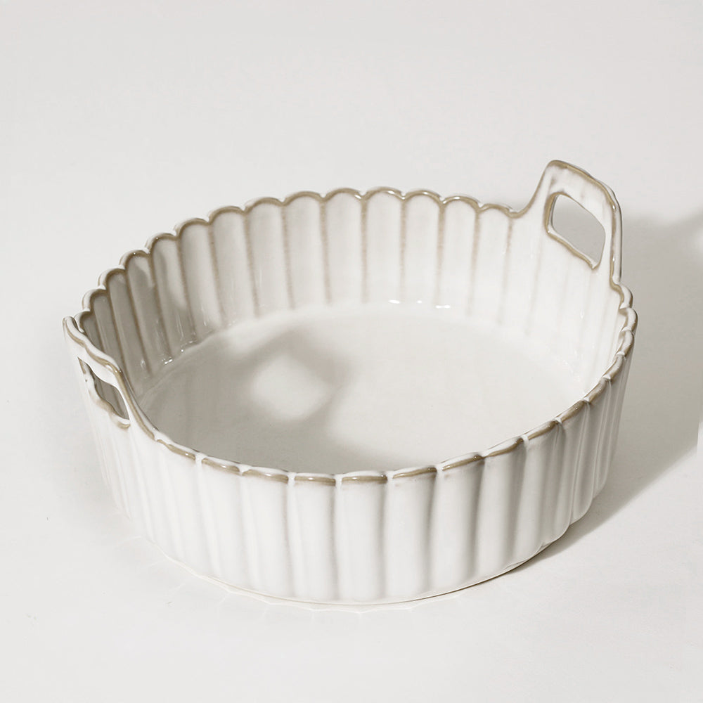 Scallop Round Baking Dish - Ivory