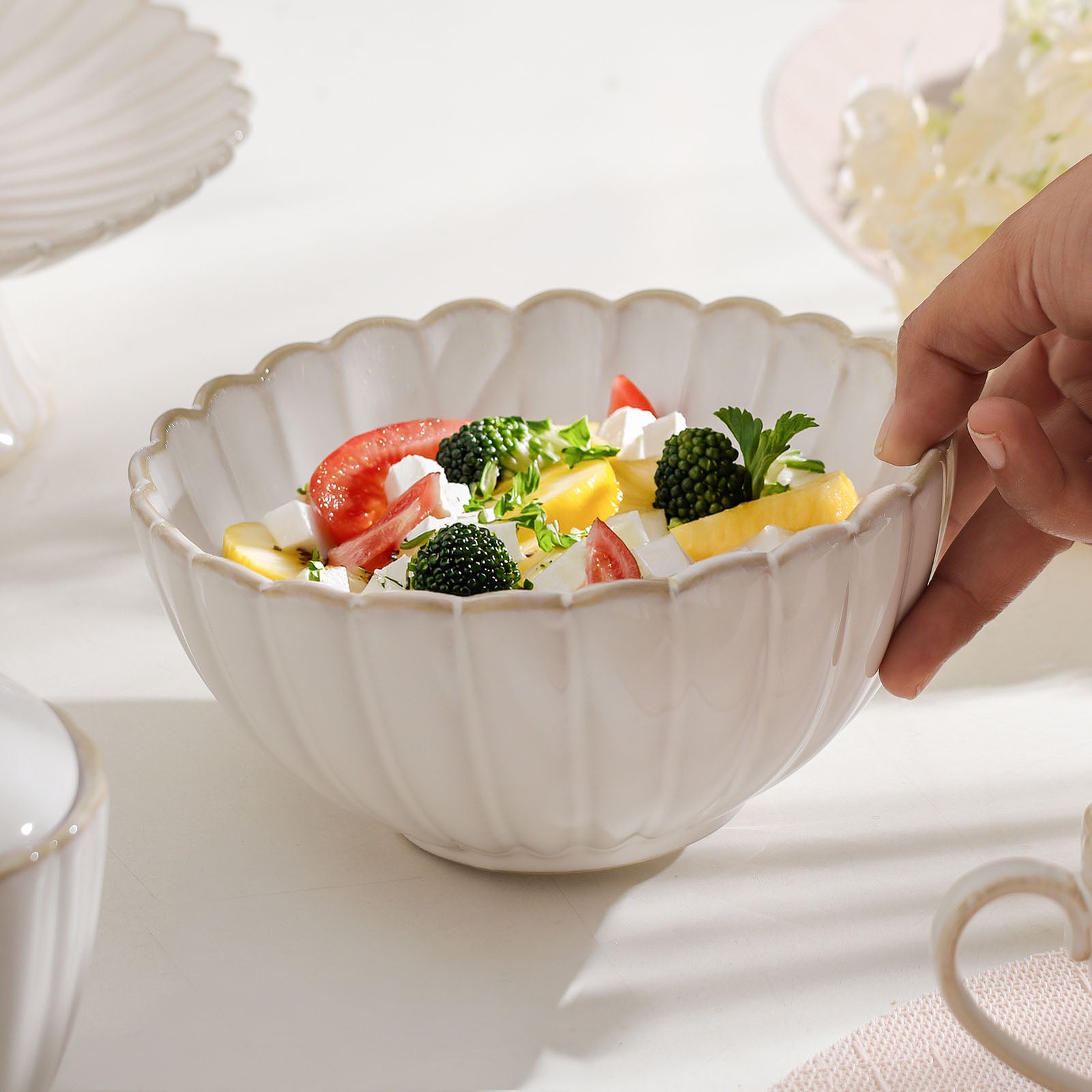 Scallop Medium Bowl - Ivory