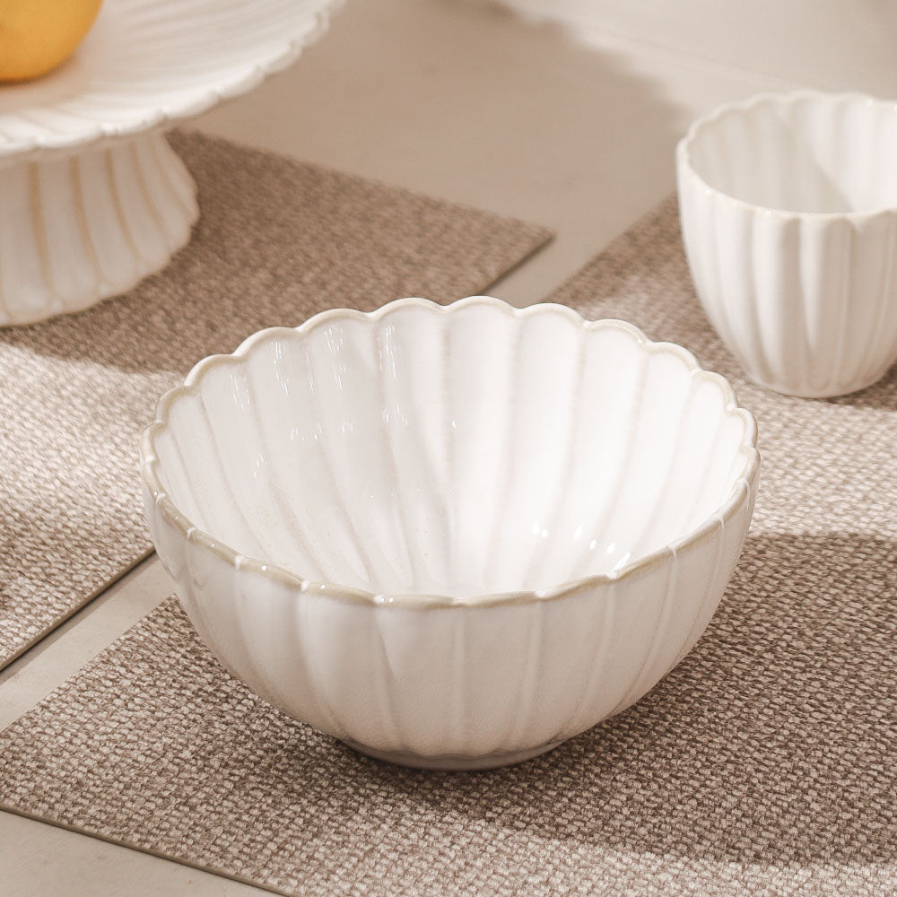 Scallop Medium Bowl - Ivory