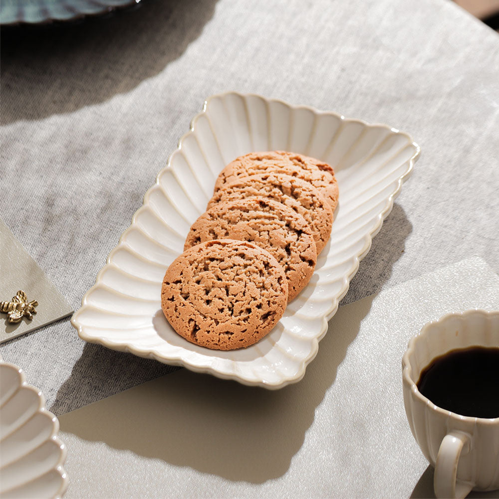 Scallop Rectangular Serving Plate - Ivory