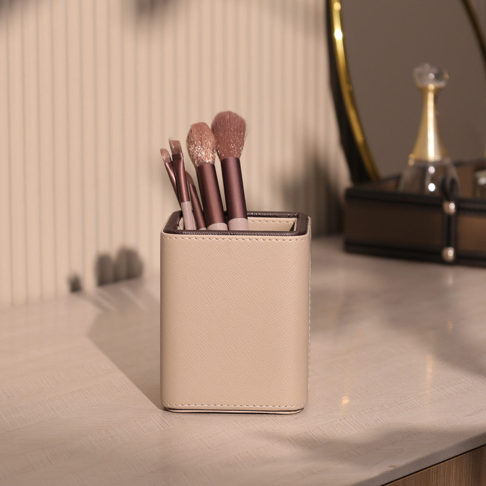 Scribe Pen Holder - Taupe