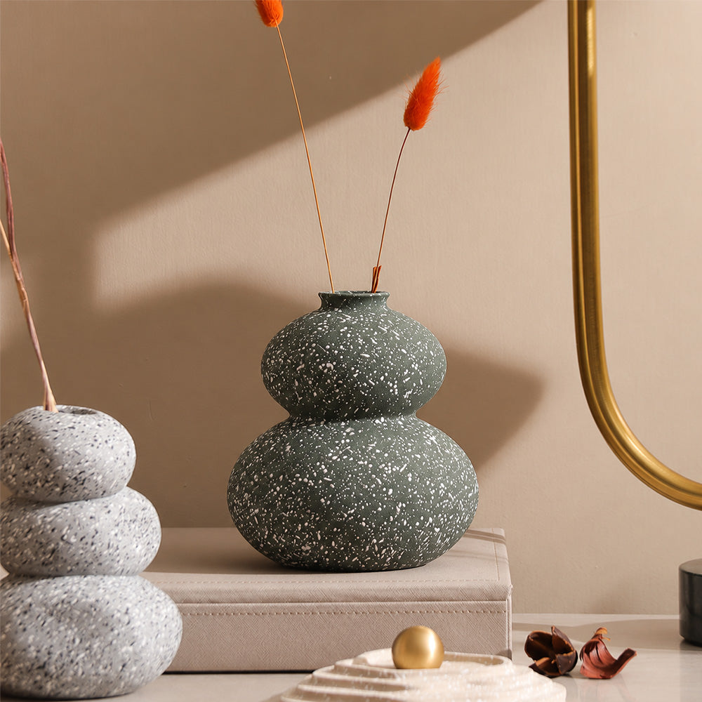 Shale Concrete Vase Small - Speckled Moss