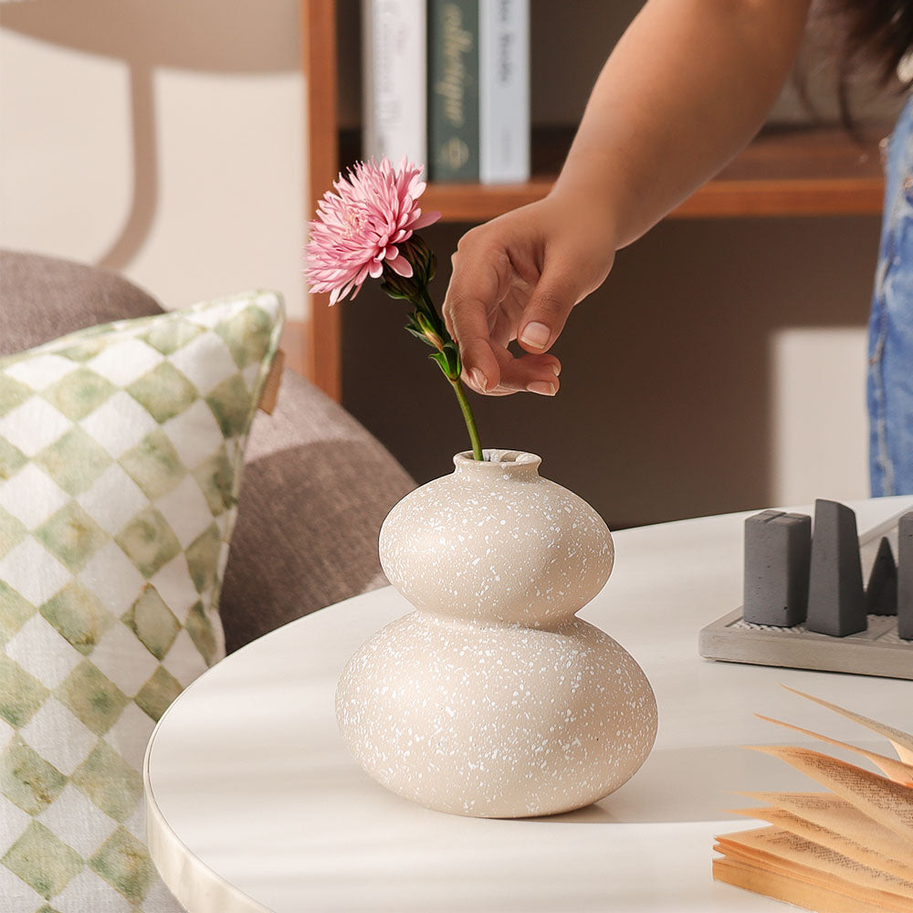 Shale Concrete Vase Small - Speckled Taupe