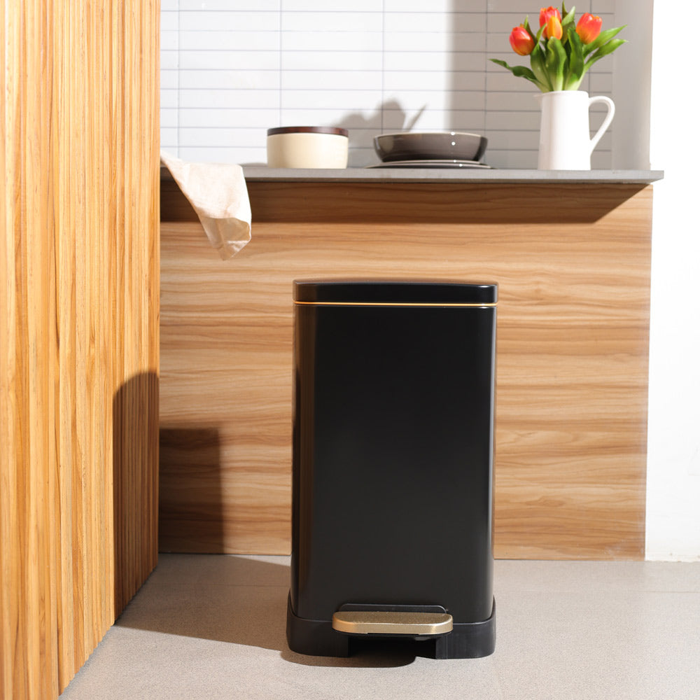 Monte Slim Pedal Bin 20L - Black