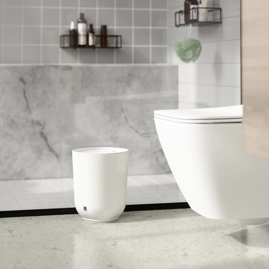 Step Trash Can with Lid - White