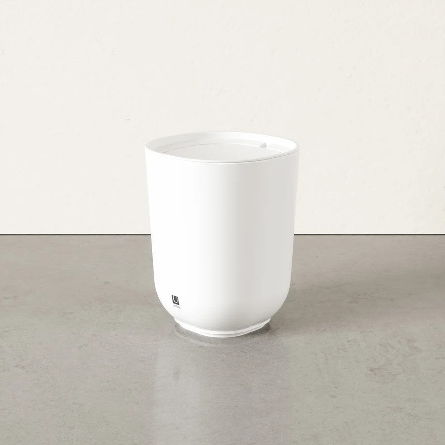 Step Trash Can with Lid - White