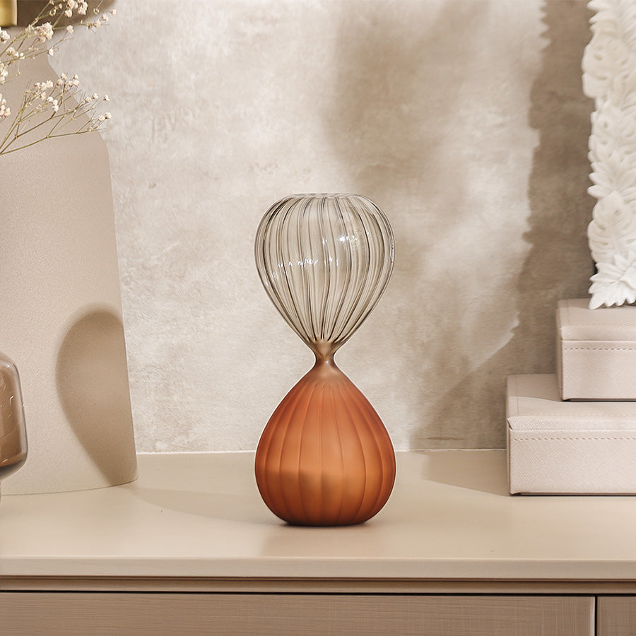 Stockholm Ribbed Hourglass Medium - Smoke Amber