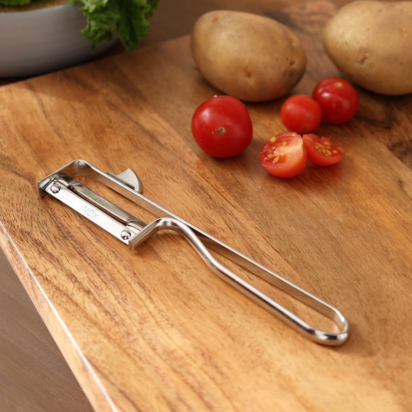 Swing Universal Peeler