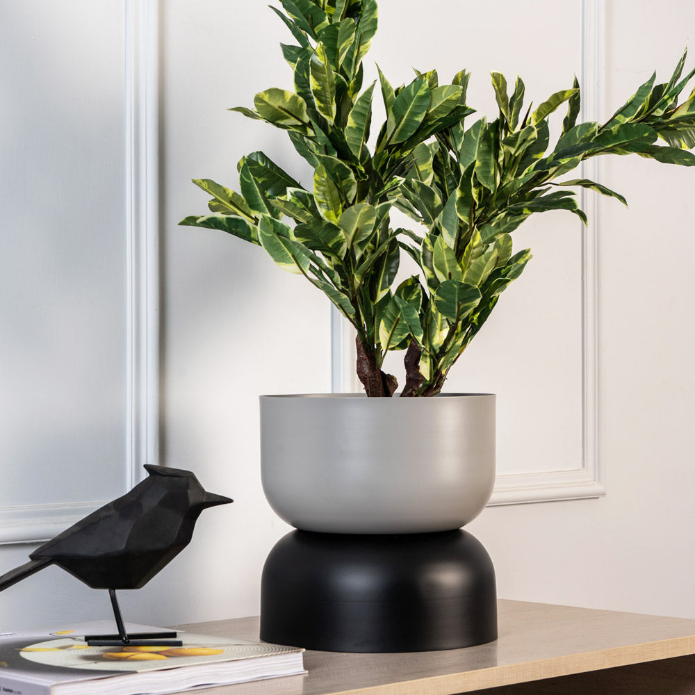 Taro Dual-Toned Planter - Grey and Black