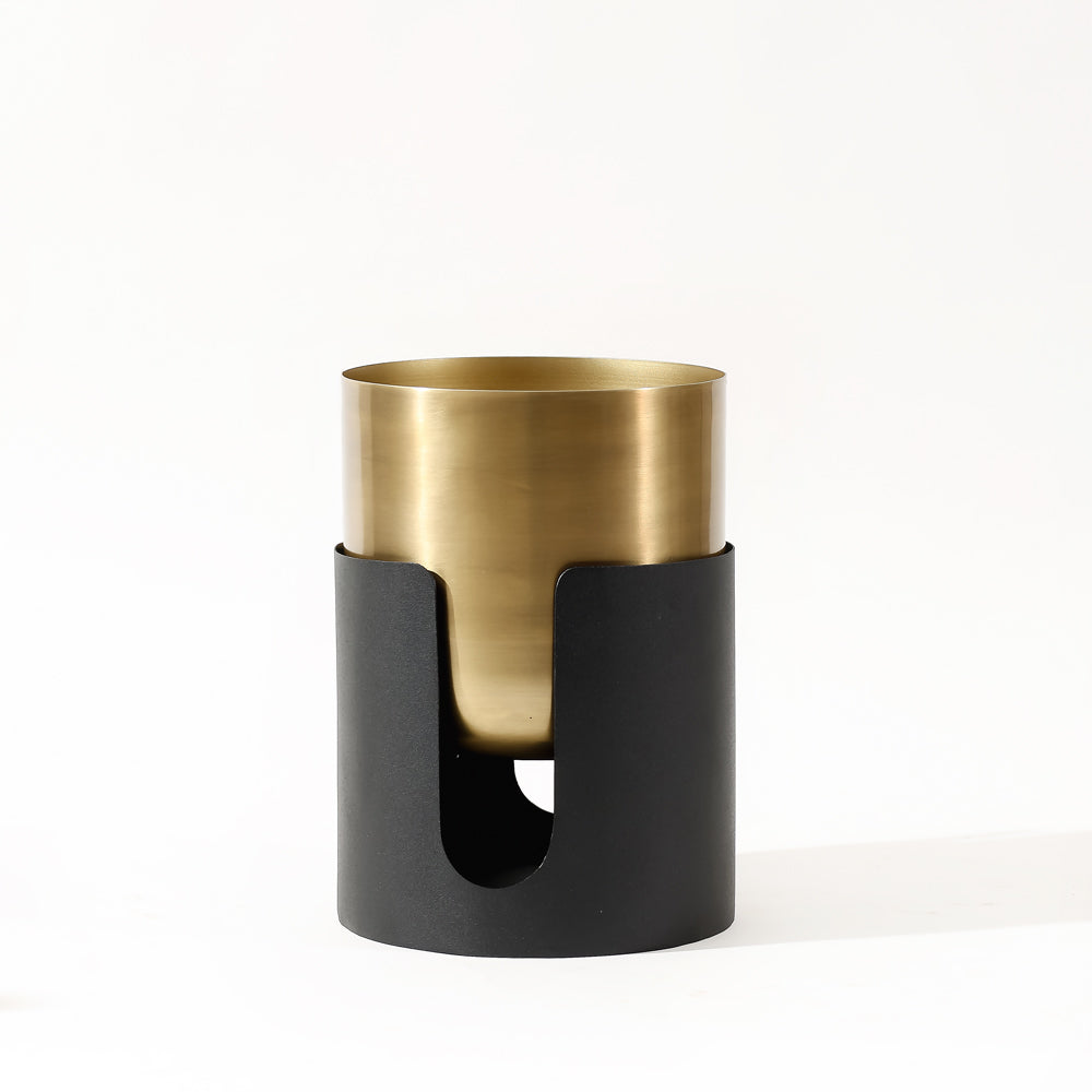 Thea Round Planter with Stand Short - Gold Black