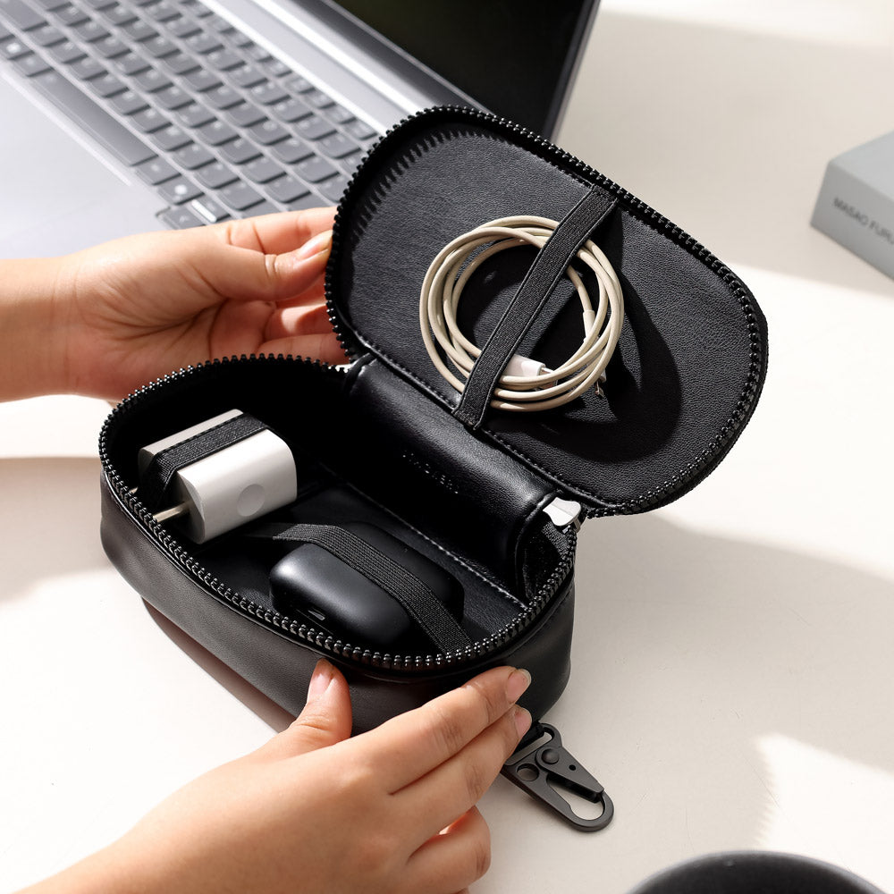 Tidy Tech Pouch Small - Black
