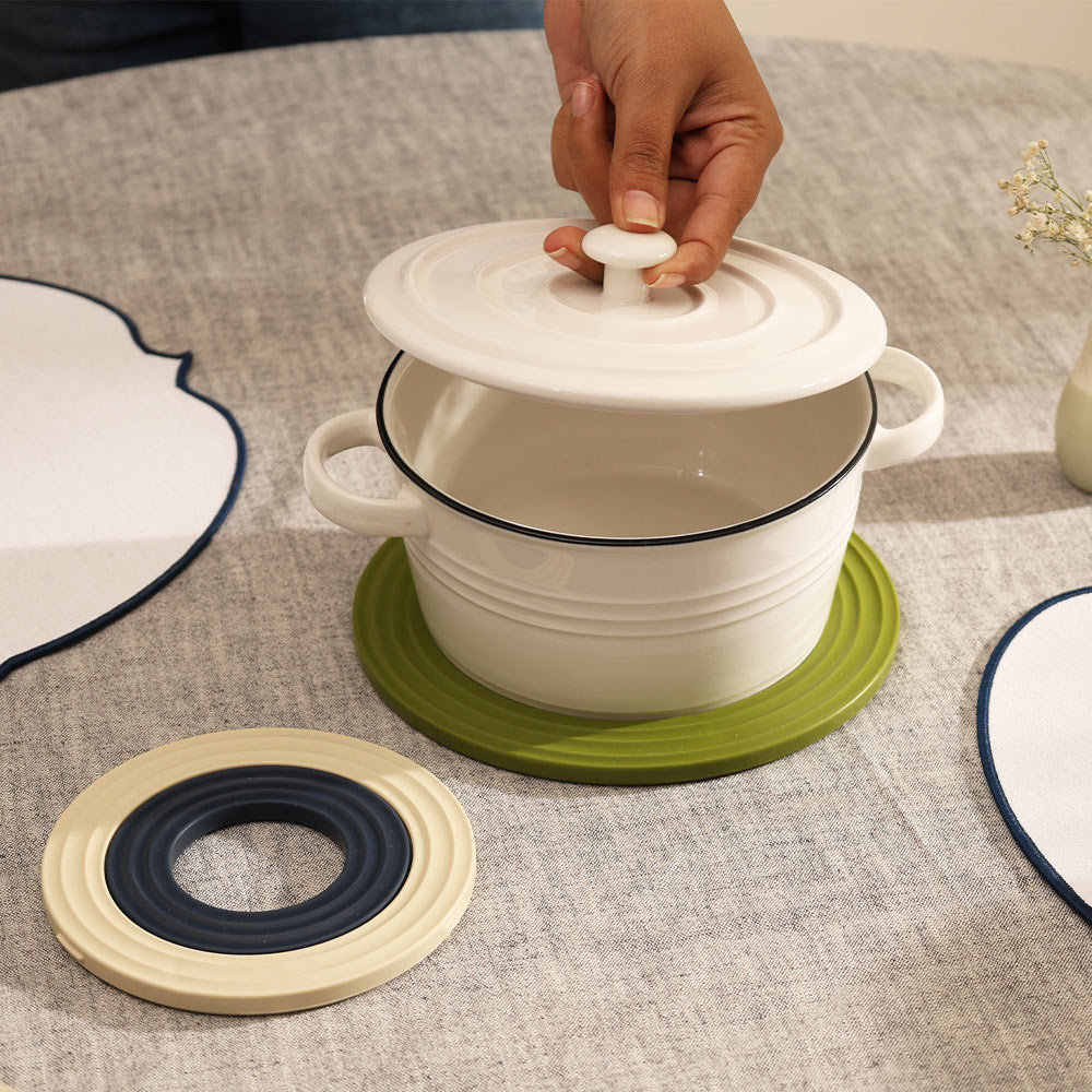 Tierra 3-in-1 Ring Trivets - Avocado Green