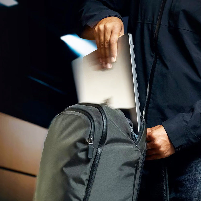 Transit Workpack Pro 22L - Olive