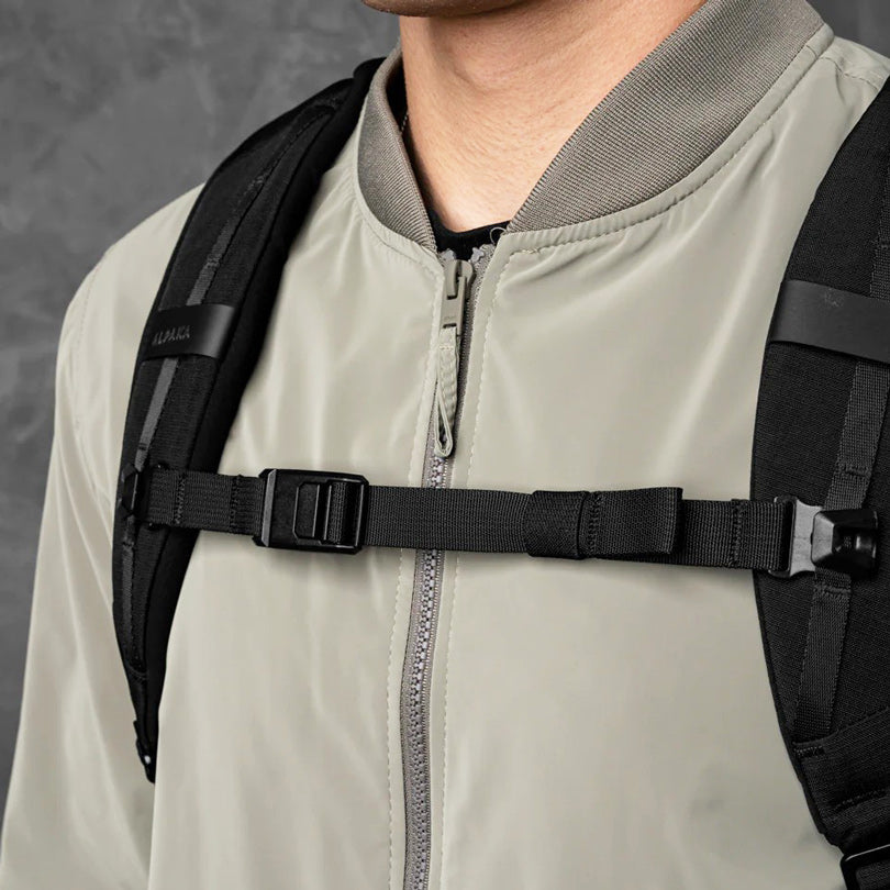 Traverse Backpack 30L - Axoflux Black