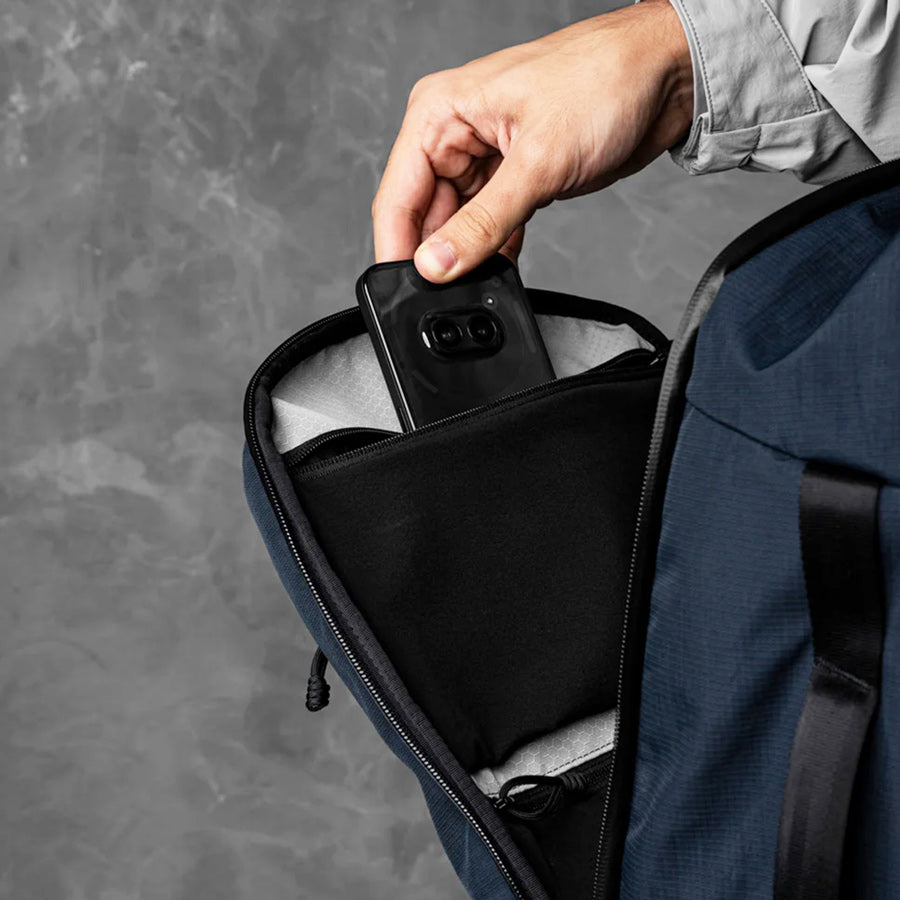 Traverse Backpack 30L - Axoflux Moonlight Blue