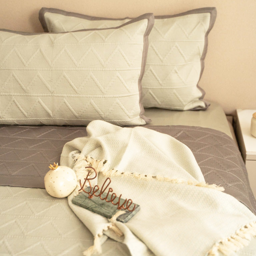 Trigon Cotton Reversible Bedspread - Dark Grey & Sage Green
