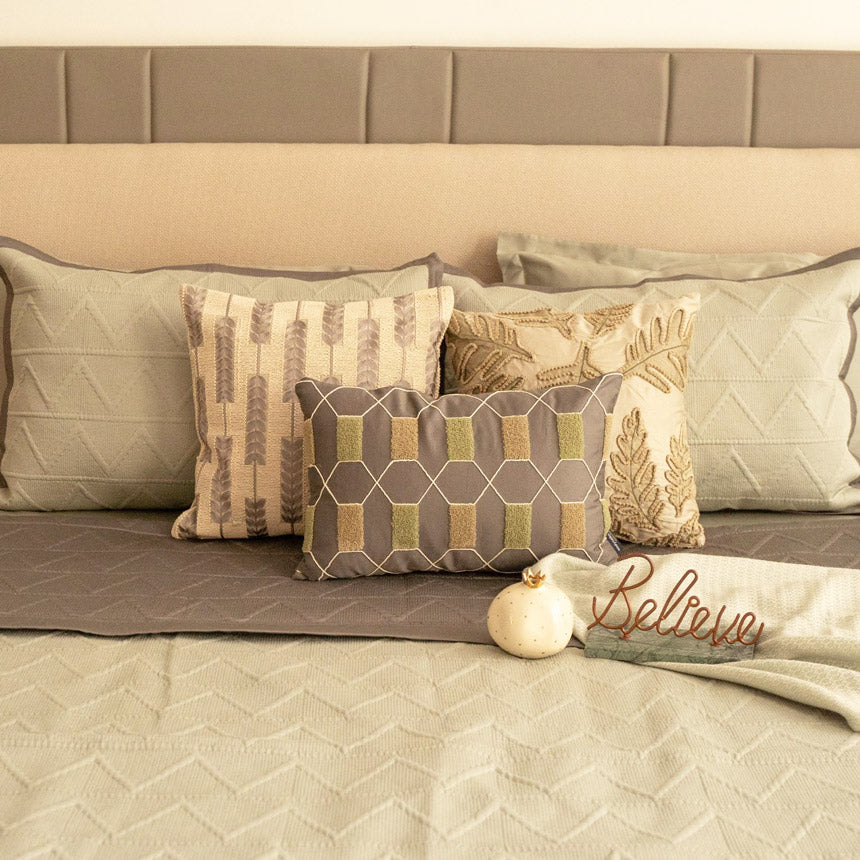 Trigon Cotton Reversible Bedspread - Dark Grey & Sage Green