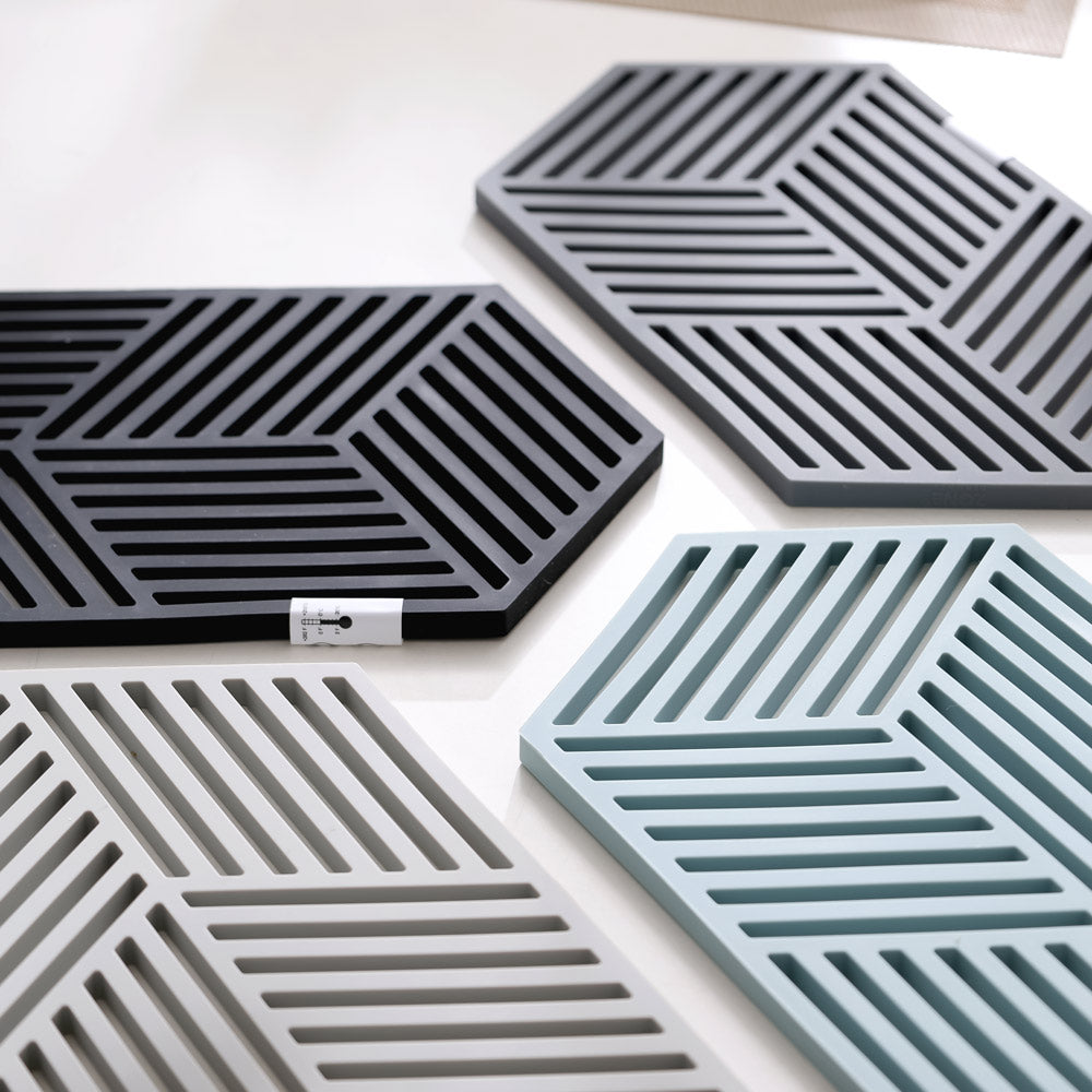 Hexagon Trivet Large - Cool Grey