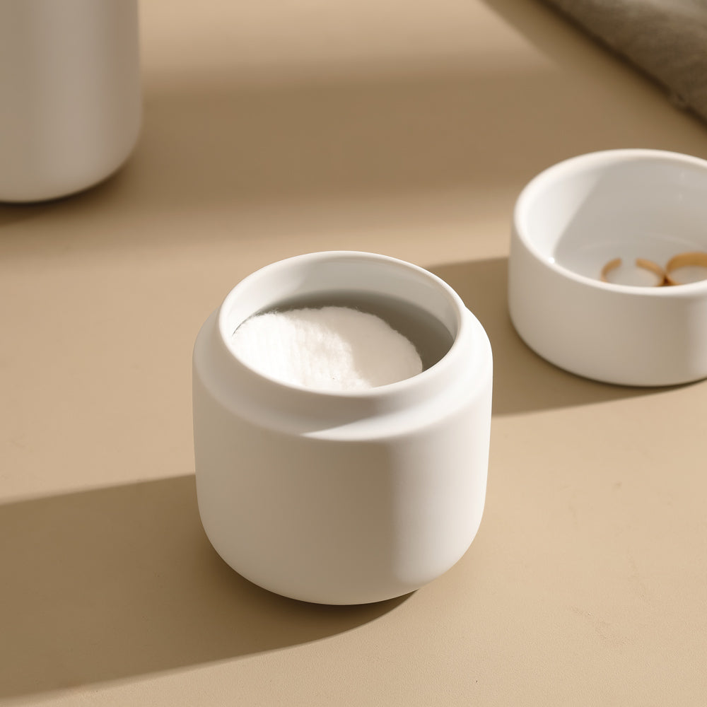 Ume Jar with Lid - White