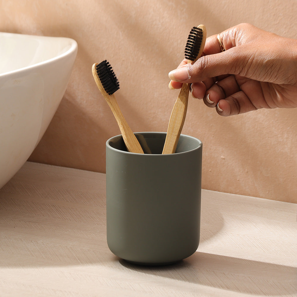 Ume Toothbrush Tumbler - Olive Green