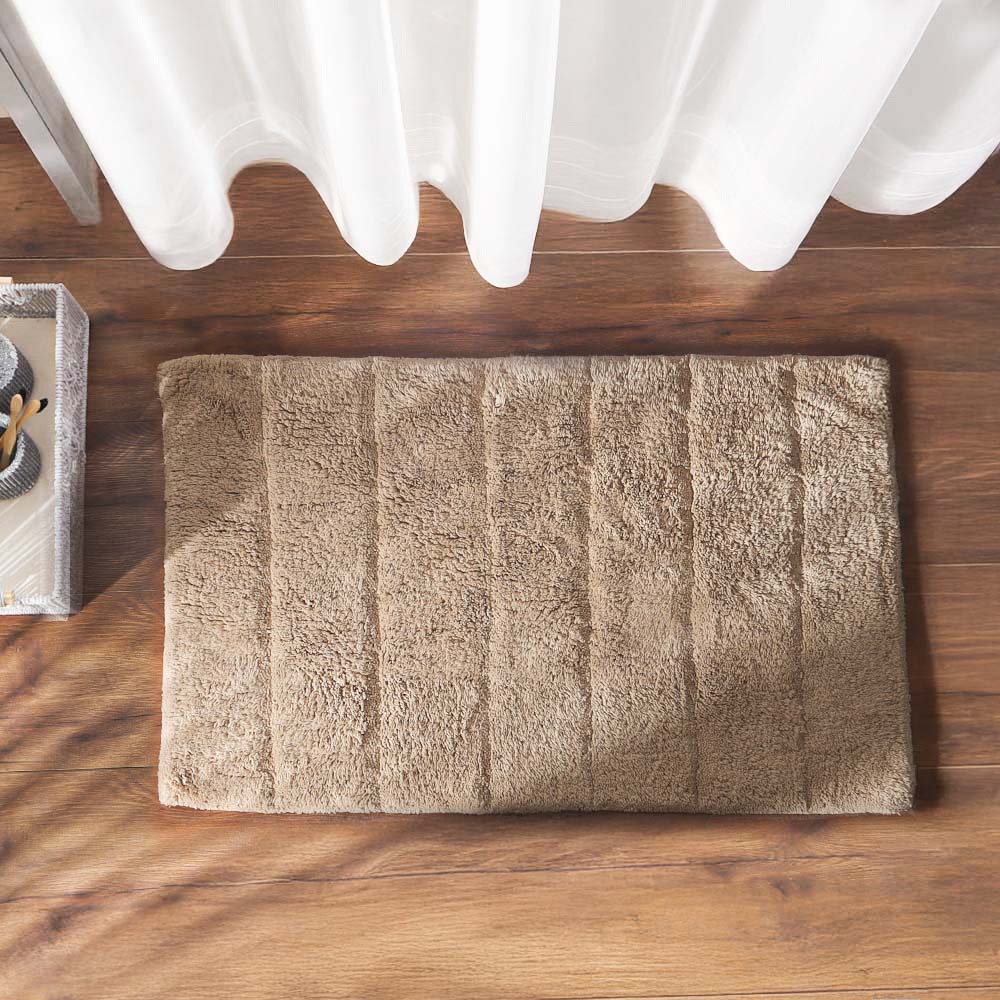 Vena Chalk Striped Tufted Bathmat - Beige