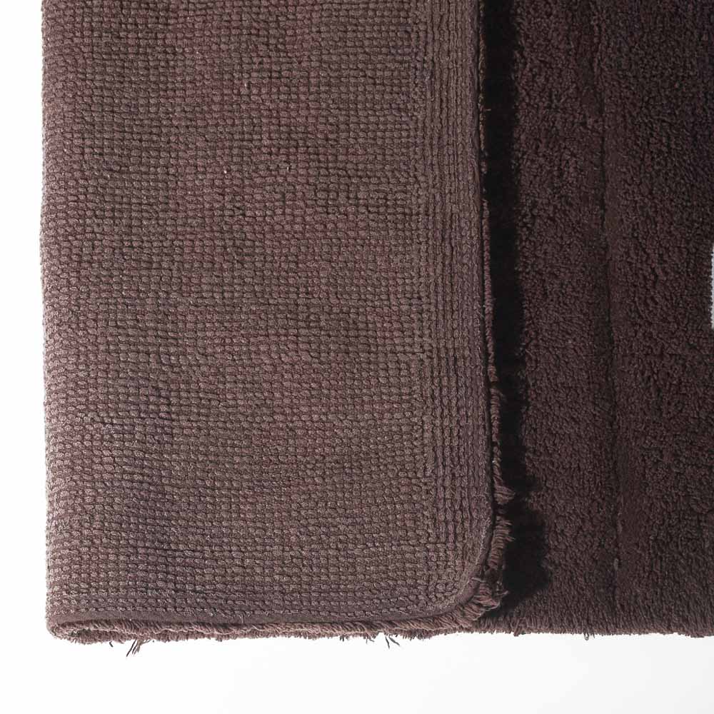 Vena Chalk Striped Tufted Bathmat - Brown