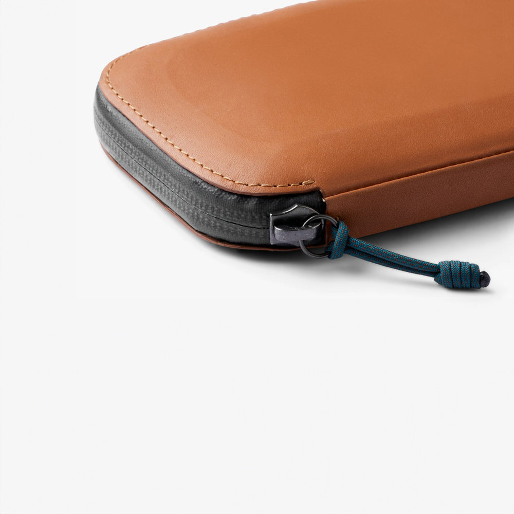 Venture Phone Pocket - Bronze