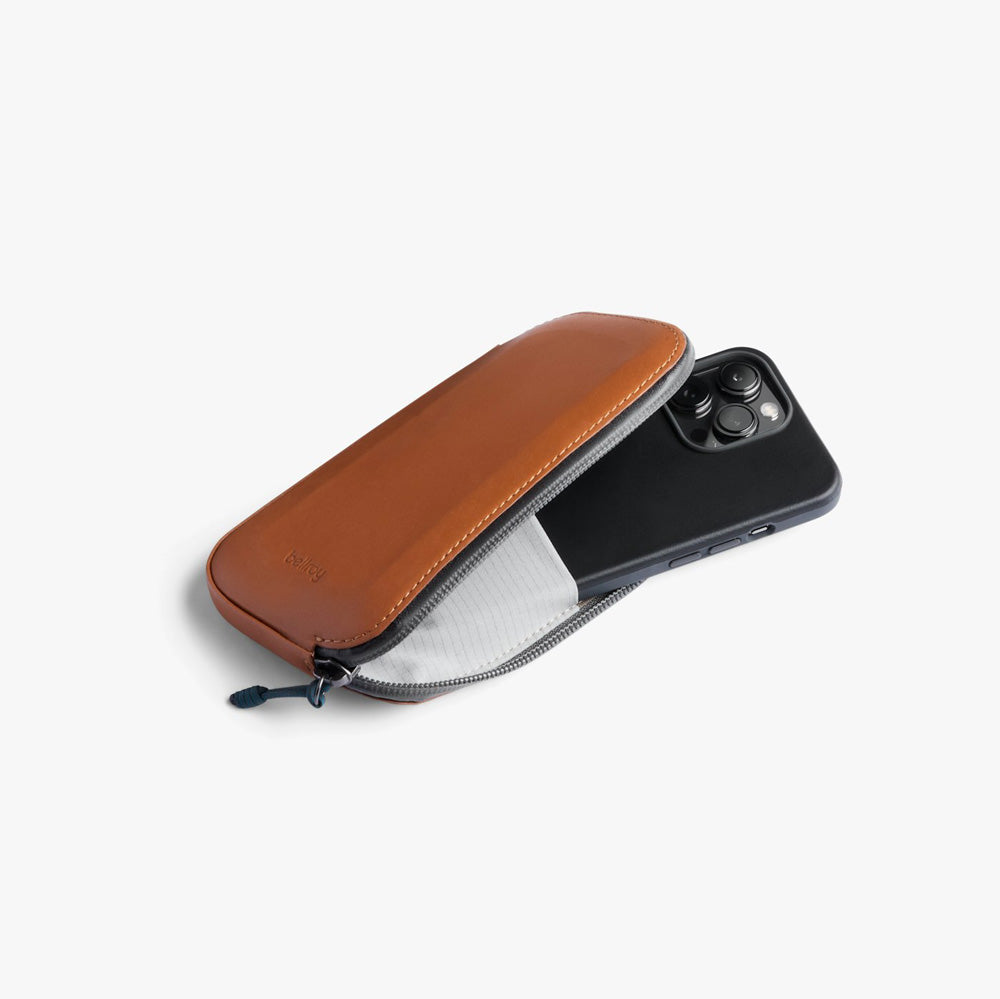 Venture Phone Pocket - Bronze