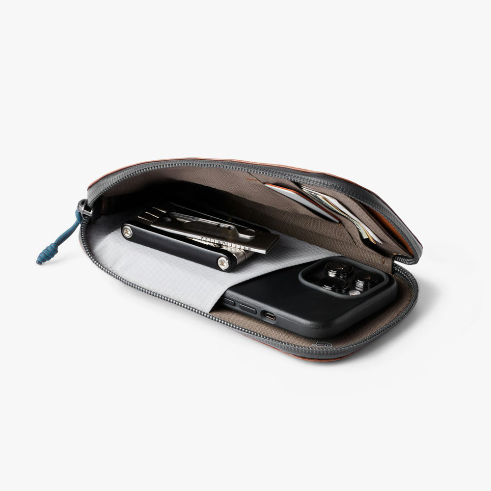 Venture Phone Pocket - Bronze