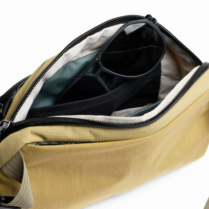 Venture Ready Sling 2.5L - Safari