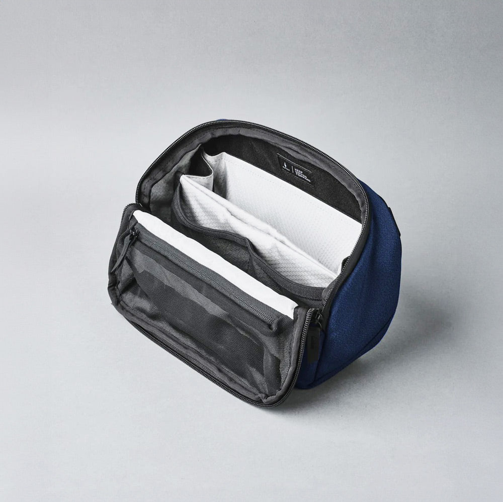 Vertex Pouch - Axoflux Blue