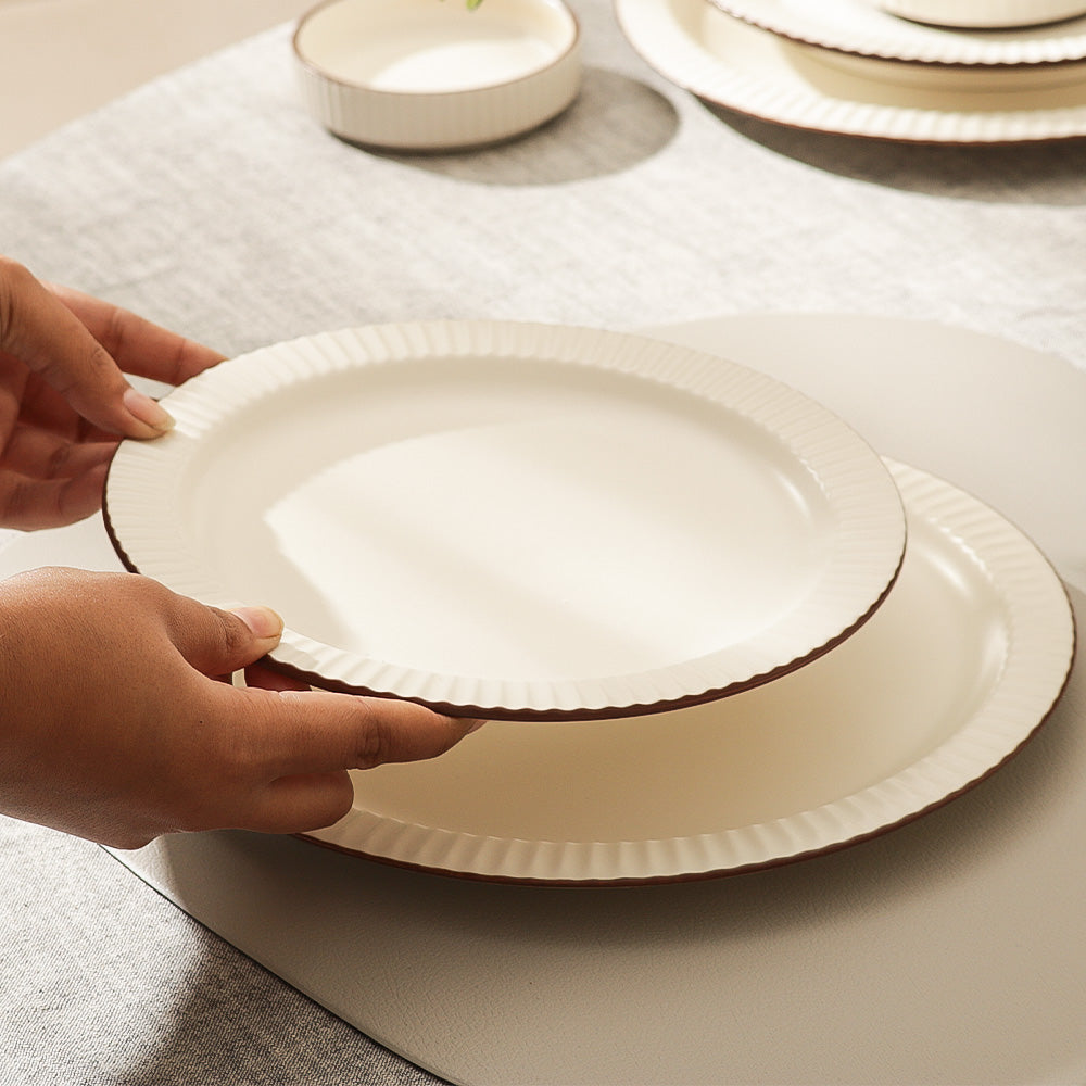 Vesper Quarter Plate - Cream Brown