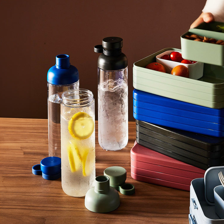 Vita Water Bottle 900ml - Nordic Sage