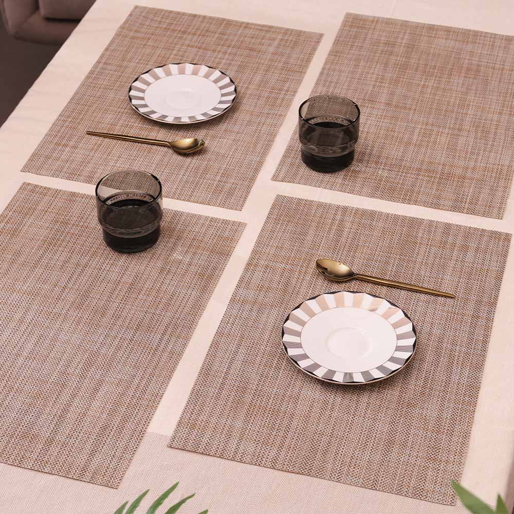Trellis Mesh Rectangular Placemats, Set of 4 - Sand