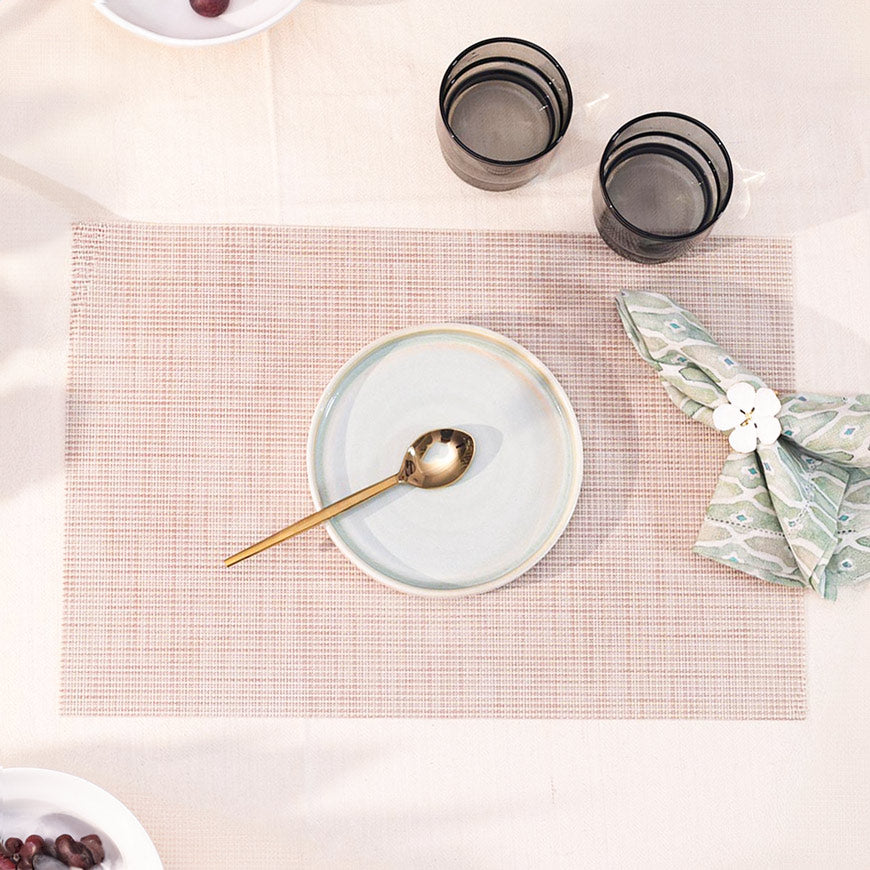 Trellis Mesh Rectangular Placemats, Set of 4 - Beige