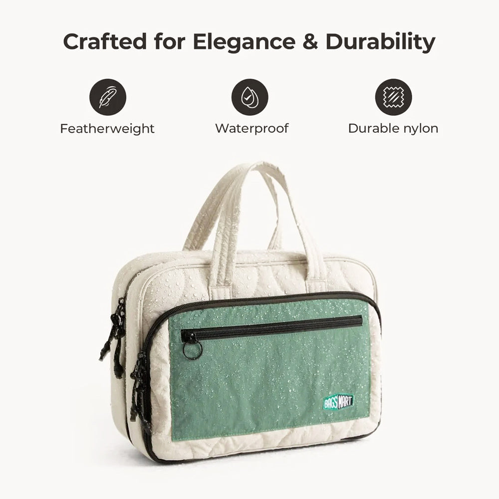 Walker Hanging Travel Toiletry Bag - Celadon