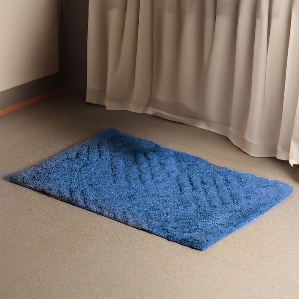 Willow Herringbone Tufted Bathmat - Azure Blue