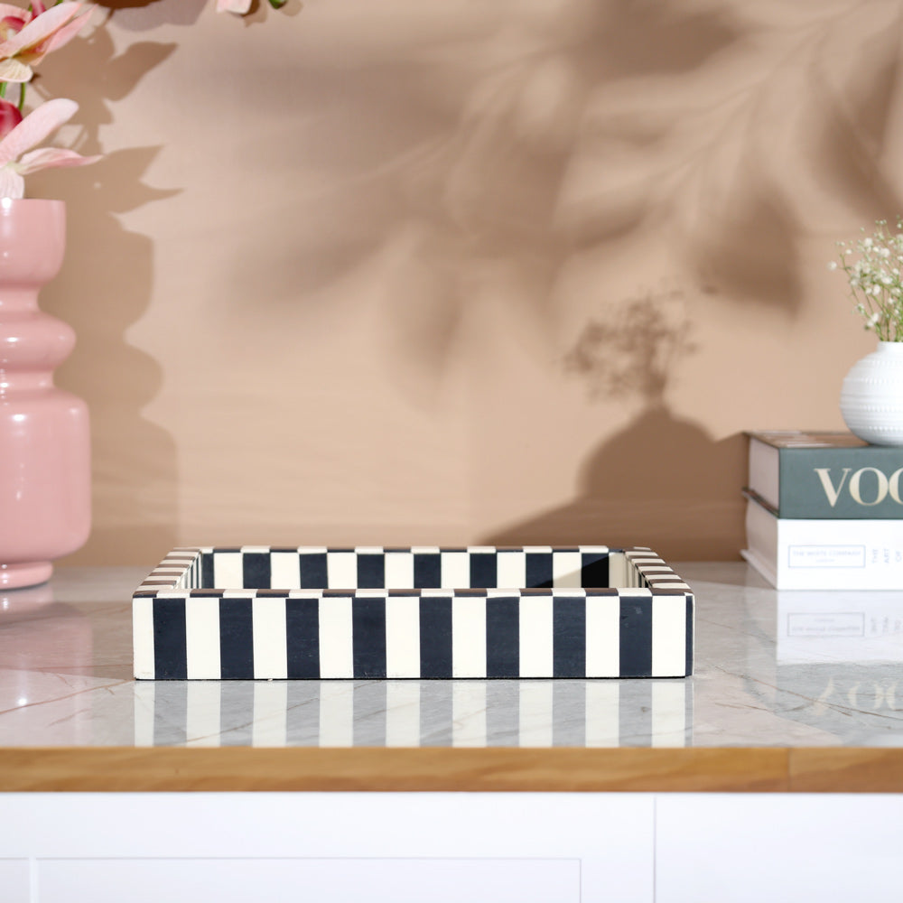 Zig-zag Decorative Tray Medium - Monochrome