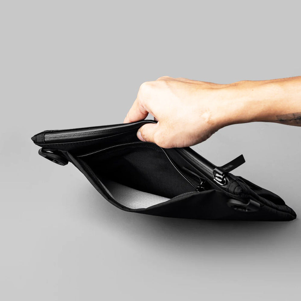 Zip Pouch Max V2 - Axoflux Black