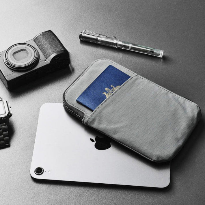 Zip Travel Wallet - Axoflux Grey