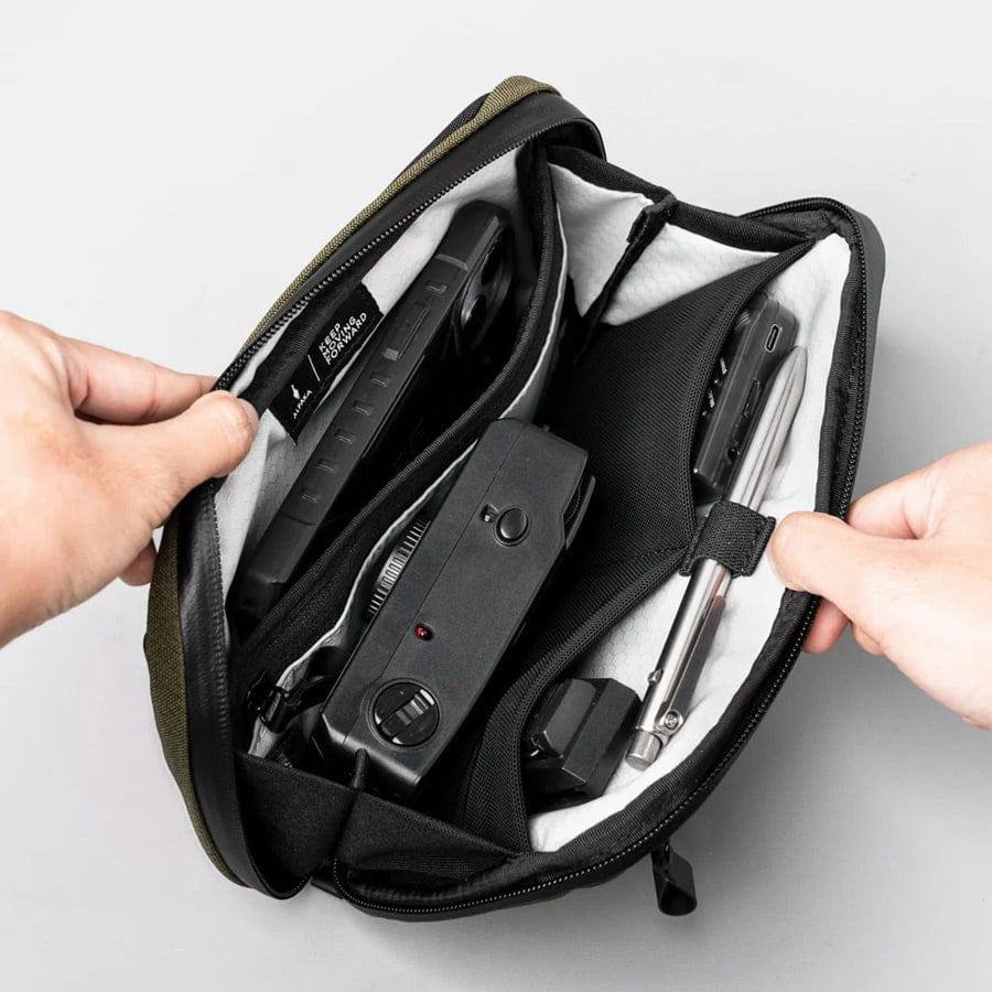 Alpaka Elements Tech Case Mini - Axoflux Army Green